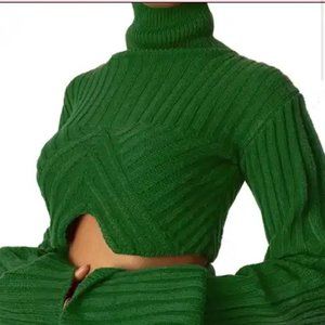 HANIFA SIA CROPPED SWEATER